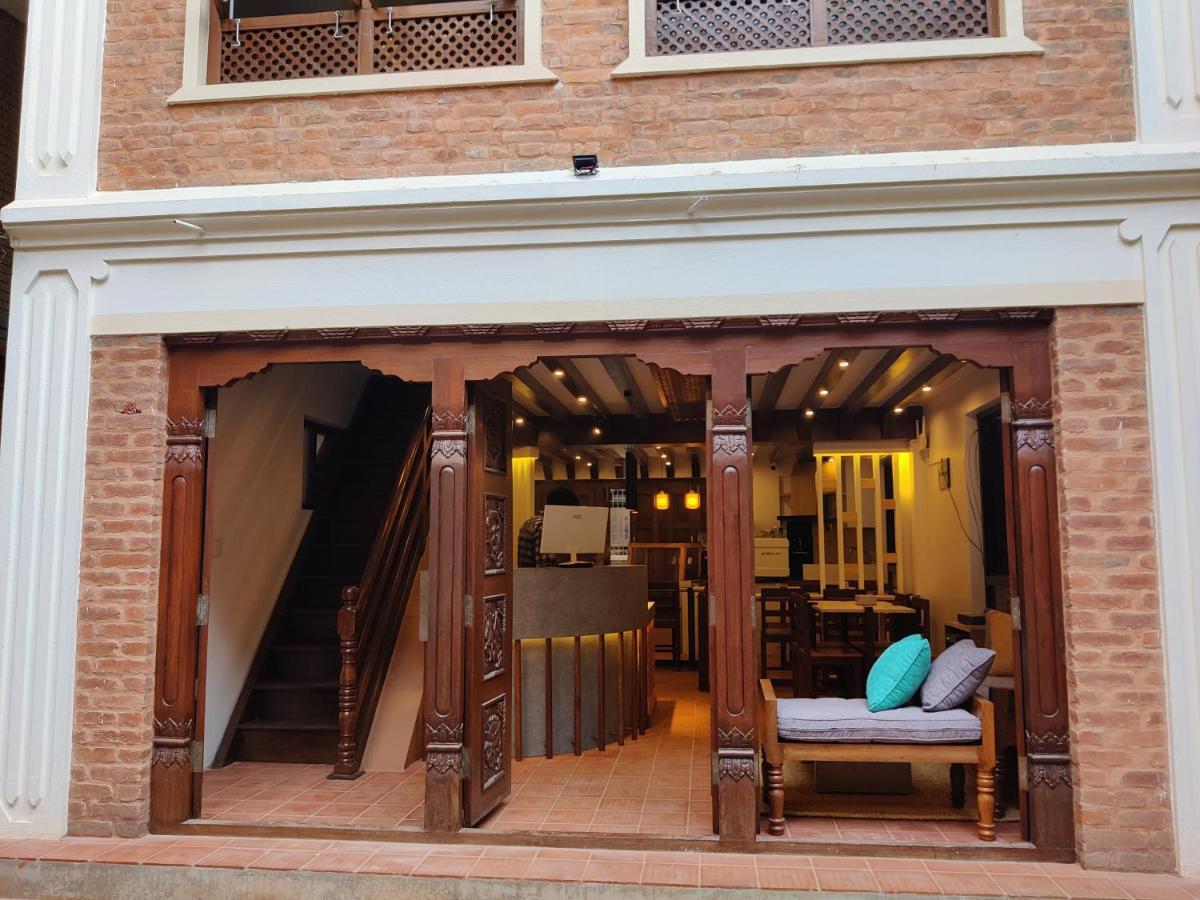 Karuna Hotel Patan Kathmandu Екстериор снимка