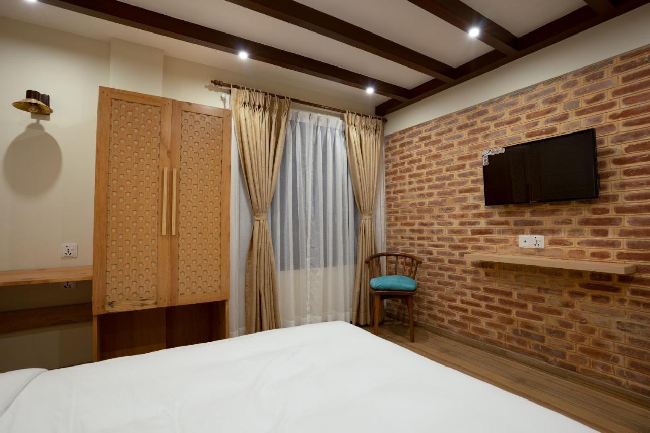 Karuna Hotel Patan Kathmandu Екстериор снимка
