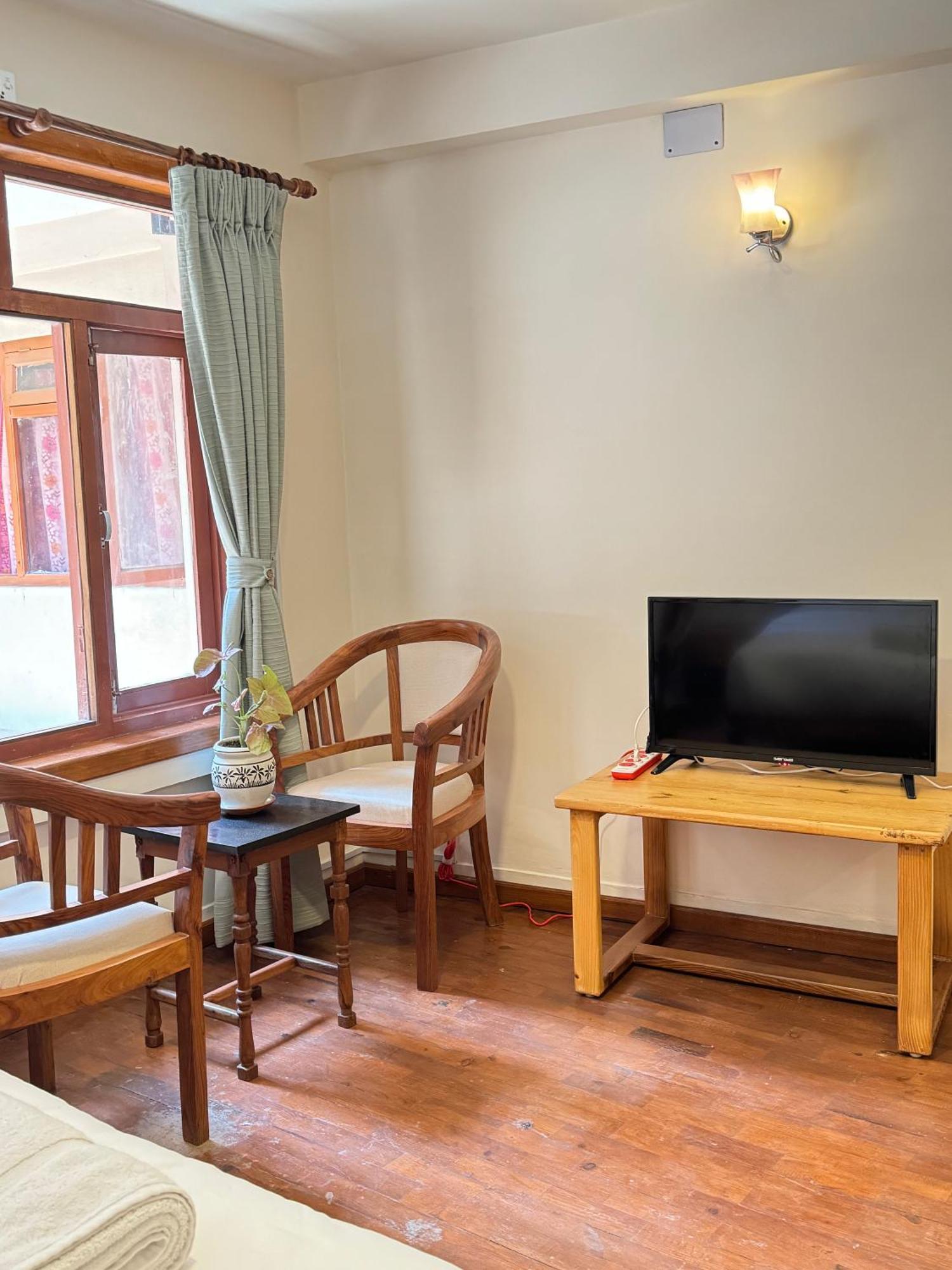 Karuna Hotel Patan Kathmandu Екстериор снимка