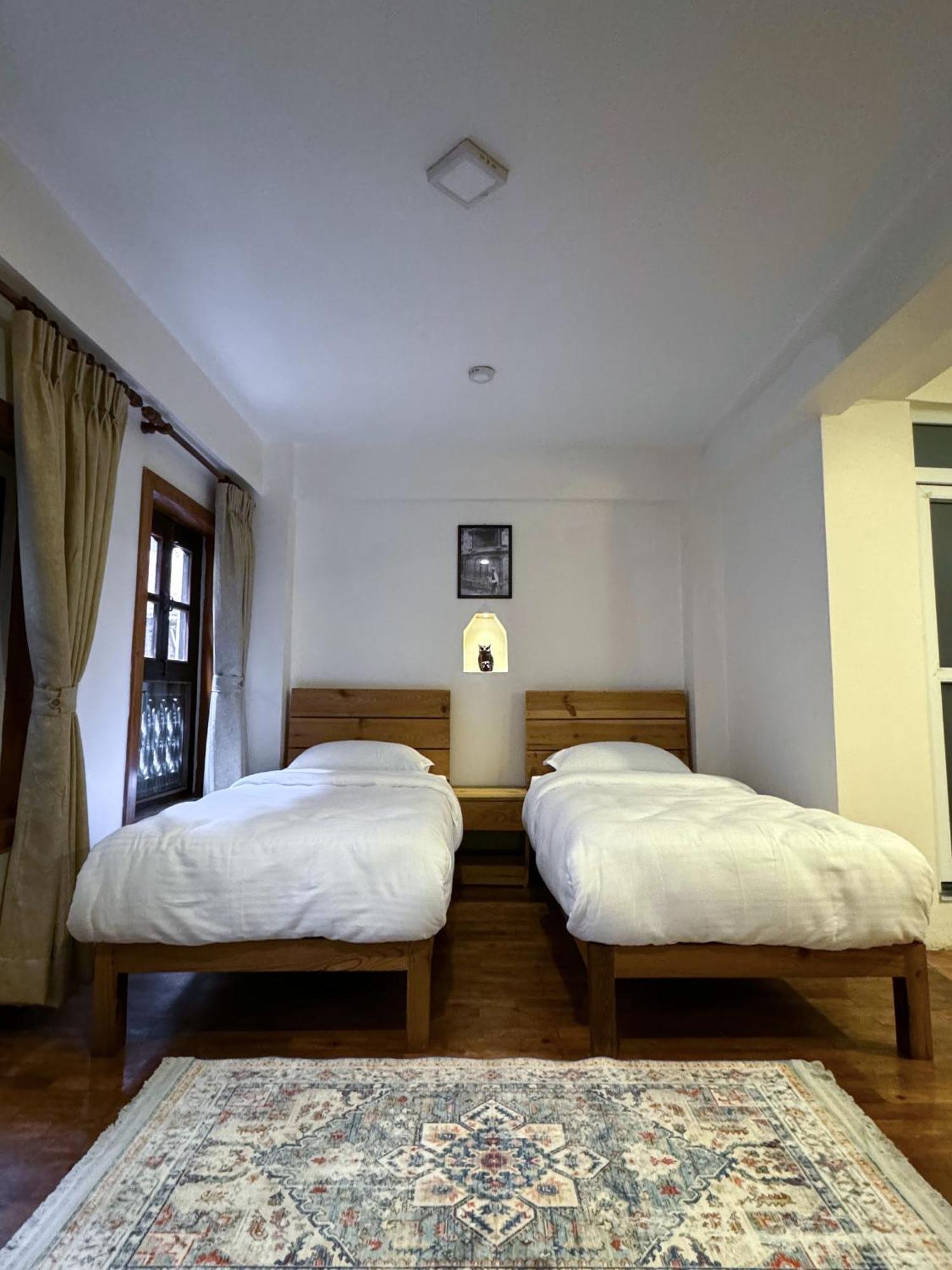 Karuna Hotel Patan Kathmandu Екстериор снимка