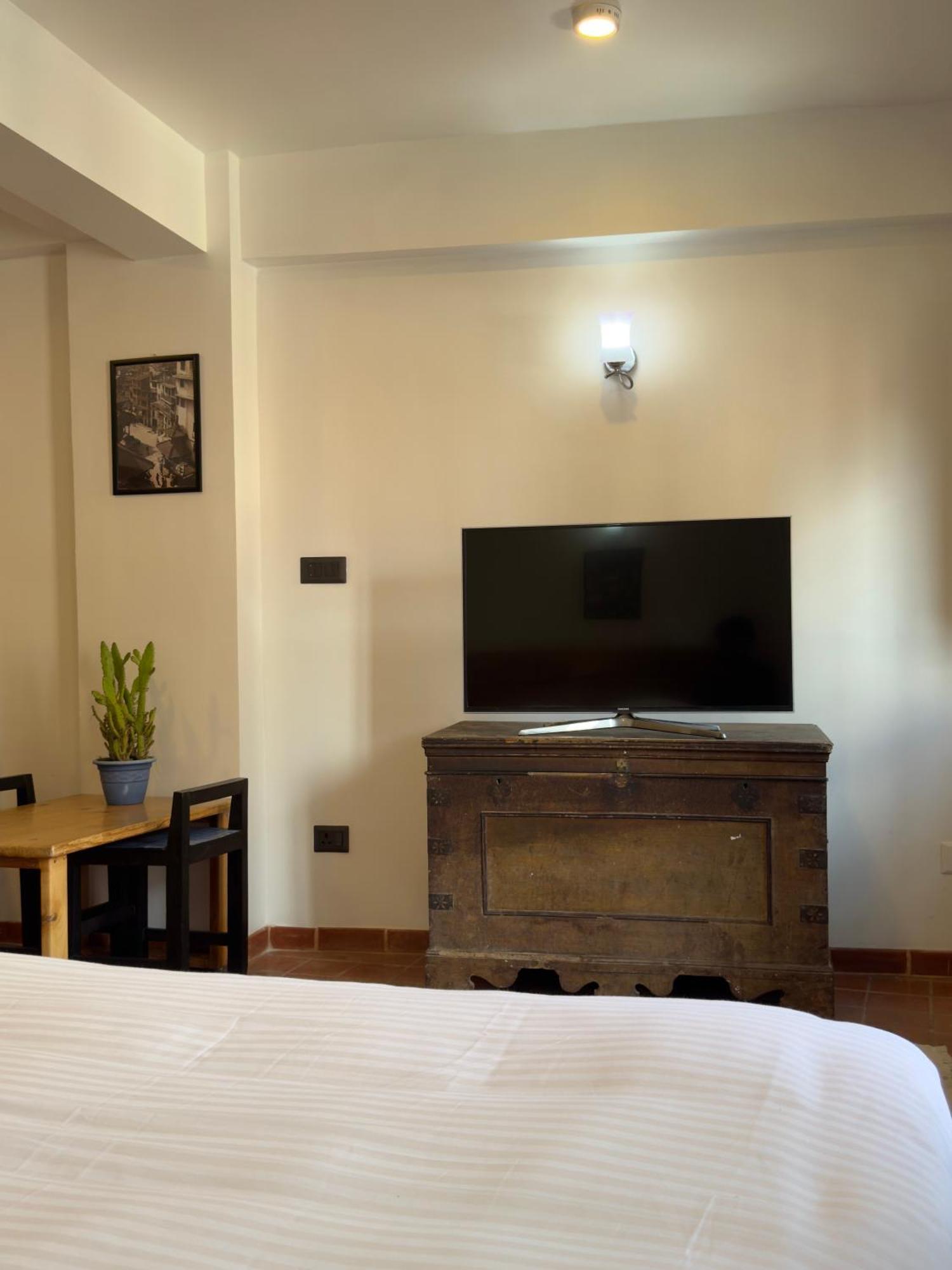 Karuna Hotel Patan Kathmandu Екстериор снимка